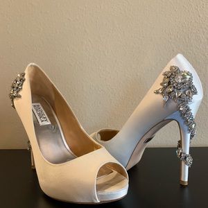 Badgley Mischka Royal Decorated Heel Evening Shoe